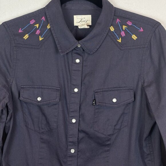 Levis Women's Pearl Snap Embroidered Blue Southwestern Blouse SZ Medium‎ Cowgirl - Picture 2 of 14
